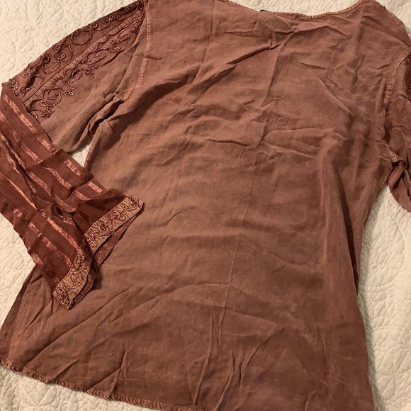 NWT Boho Bell Sleeve Top - Picture 8 of 8